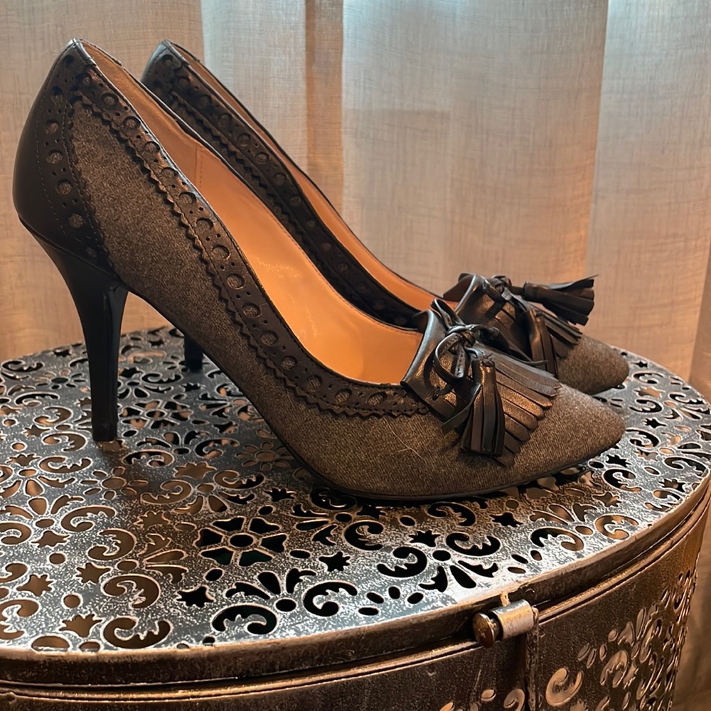 Audrey Brooke Tassel Heels- Like new!